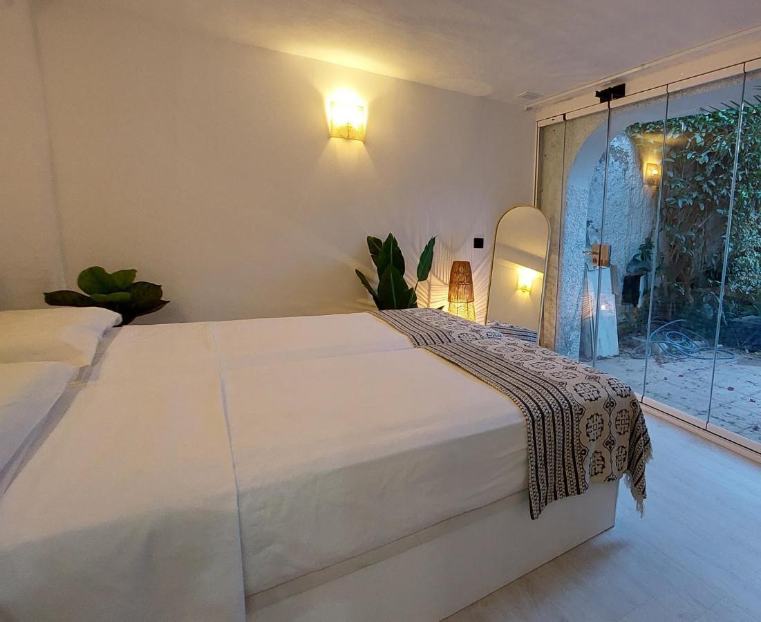 New Boho Home With Balcony, Private Garden And Communal Pool Нерха Екстериор снимка